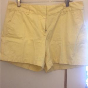 Vineyard Vines shorts